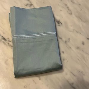 Queen size Pillow case, Firm Price!